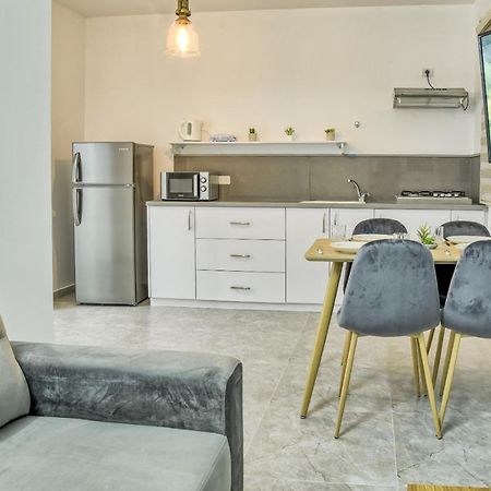 Galilee Hills - Resort & Suites Maghar Bagian luar foto